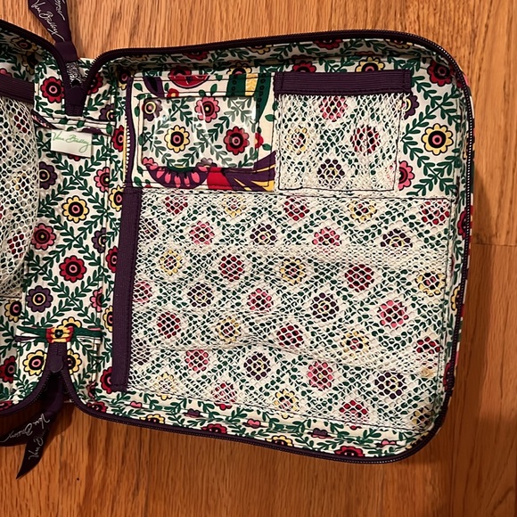 Vera Bradley Electronics Storage Bag - Picture 4 of 6